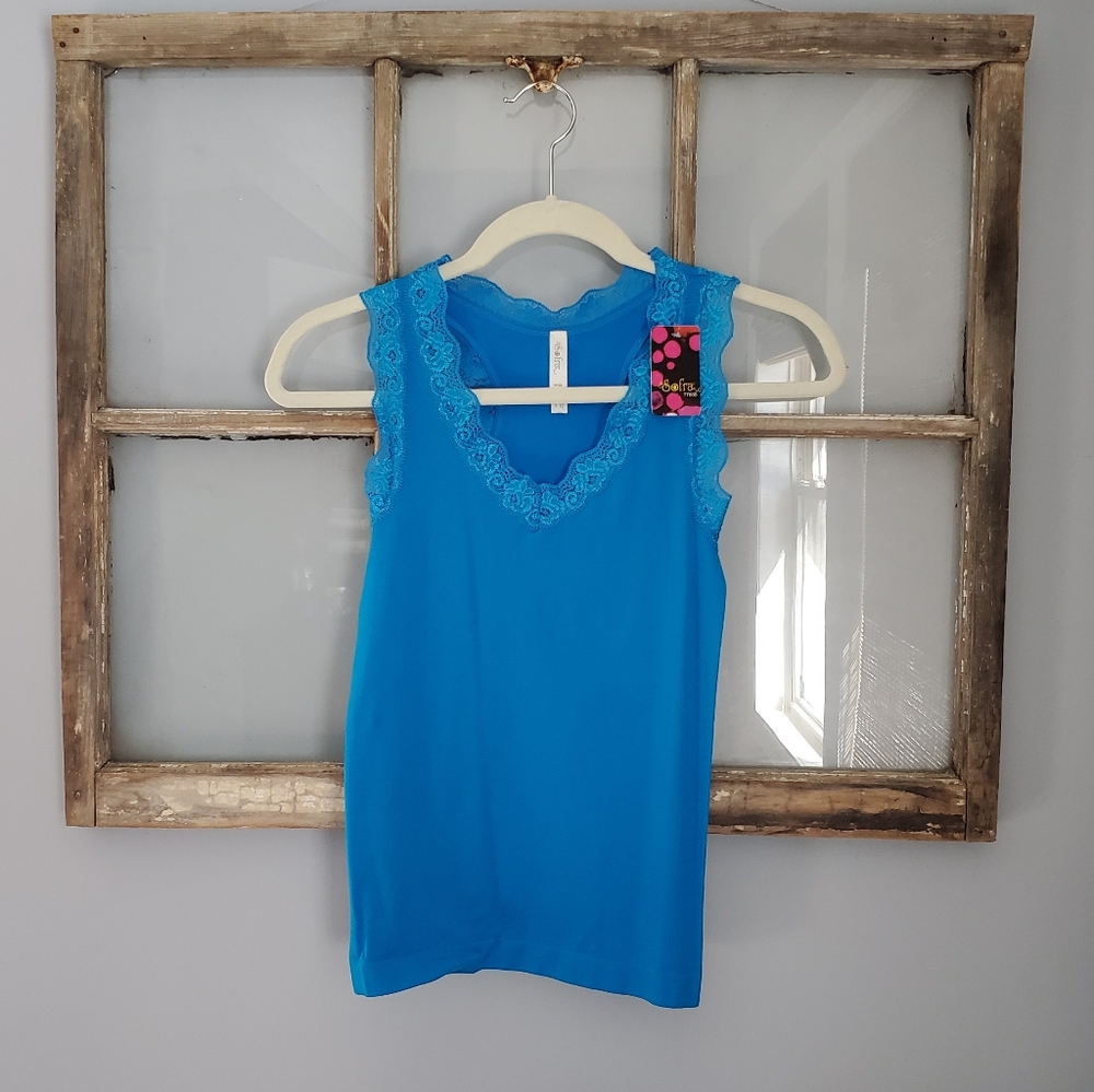 Lace Trim Racerback Tank Top - Picture 5 of 15